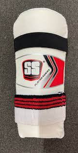SS ELBOW GUARD-PLAYER SERIES
